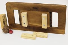 Edge Duel XL in piedi: il carrello con le tacche avvitate tra le due finestre